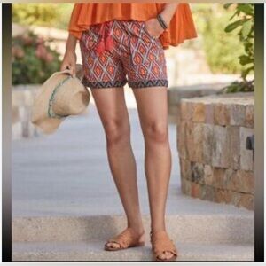 Sundance shorts. Ikat. Linen. Drawstring. Preloved EUC